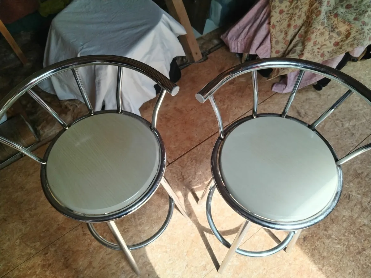 Swivel chair - Image 3