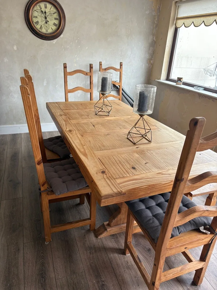 Dining Table + 5 chairs and bench - Image 3