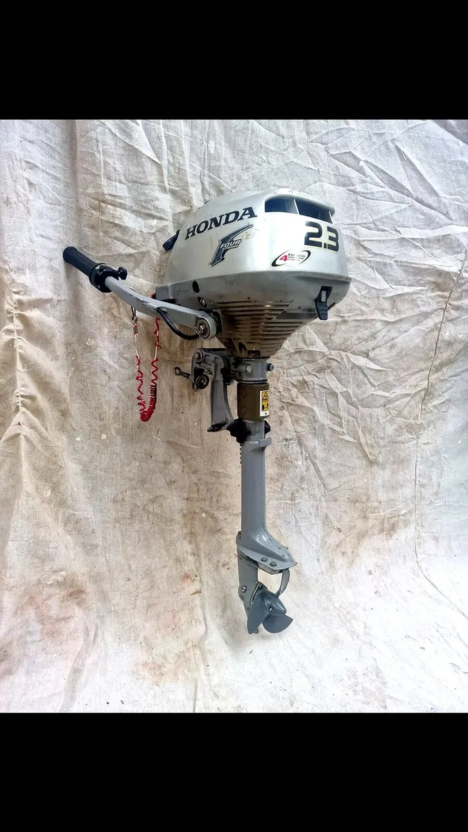 Outboard Boat Engines - Image 2