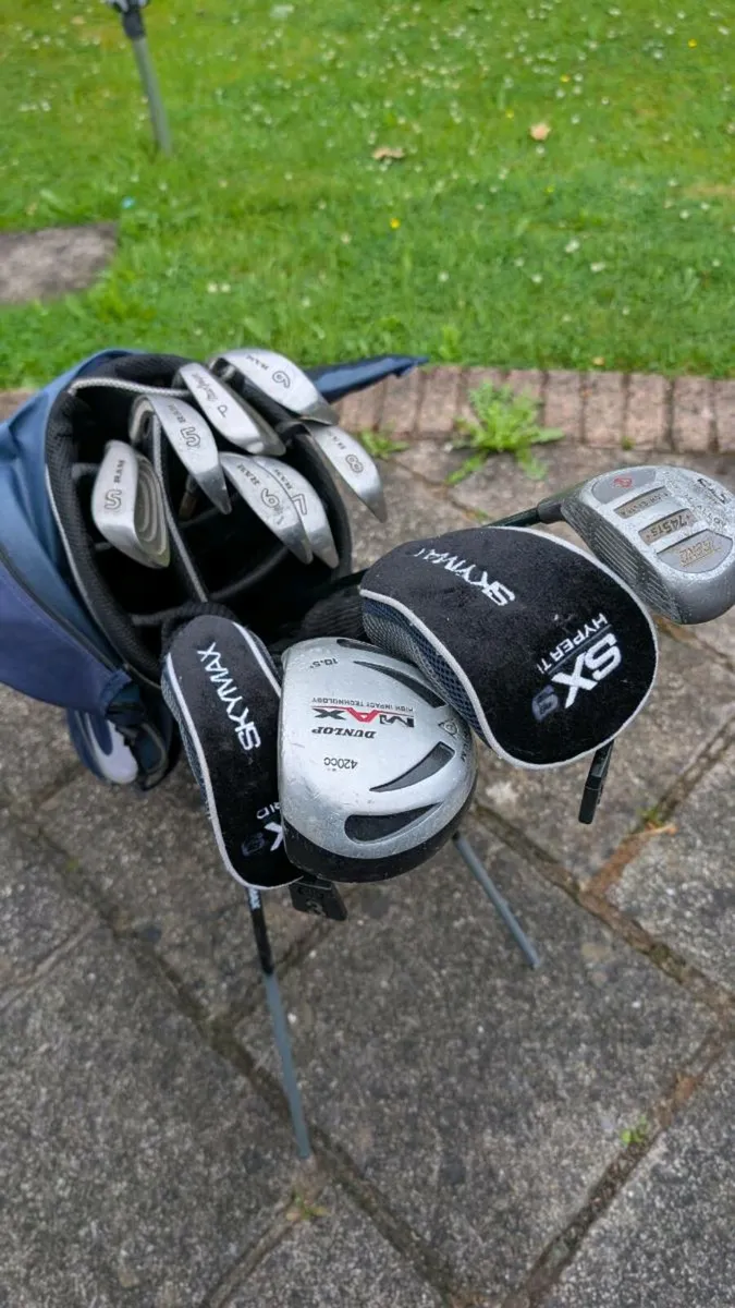 Golf Clubs (Old Set, would suit a beginner) - Image 3