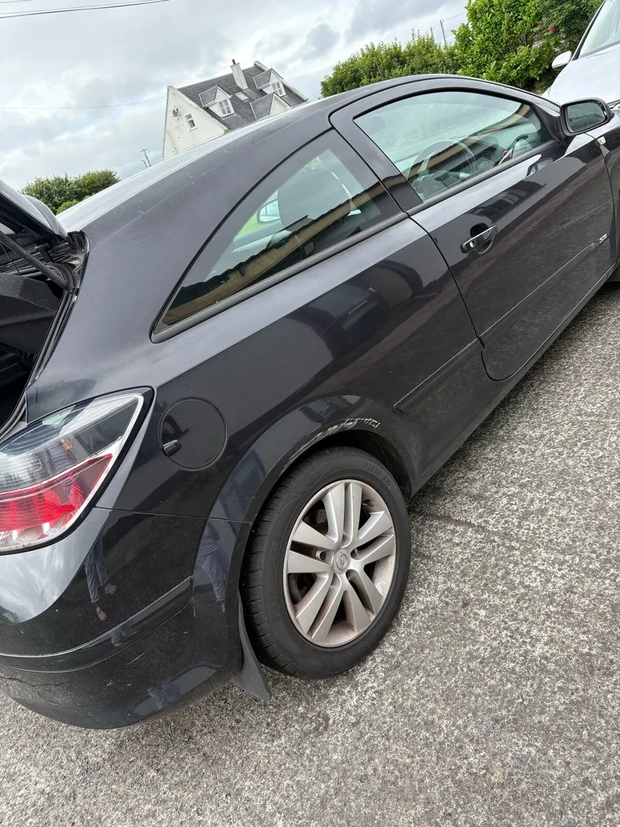 Opel Astra 2008 - Image 3