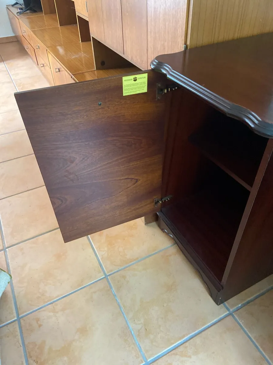 Office desk - Image 4
