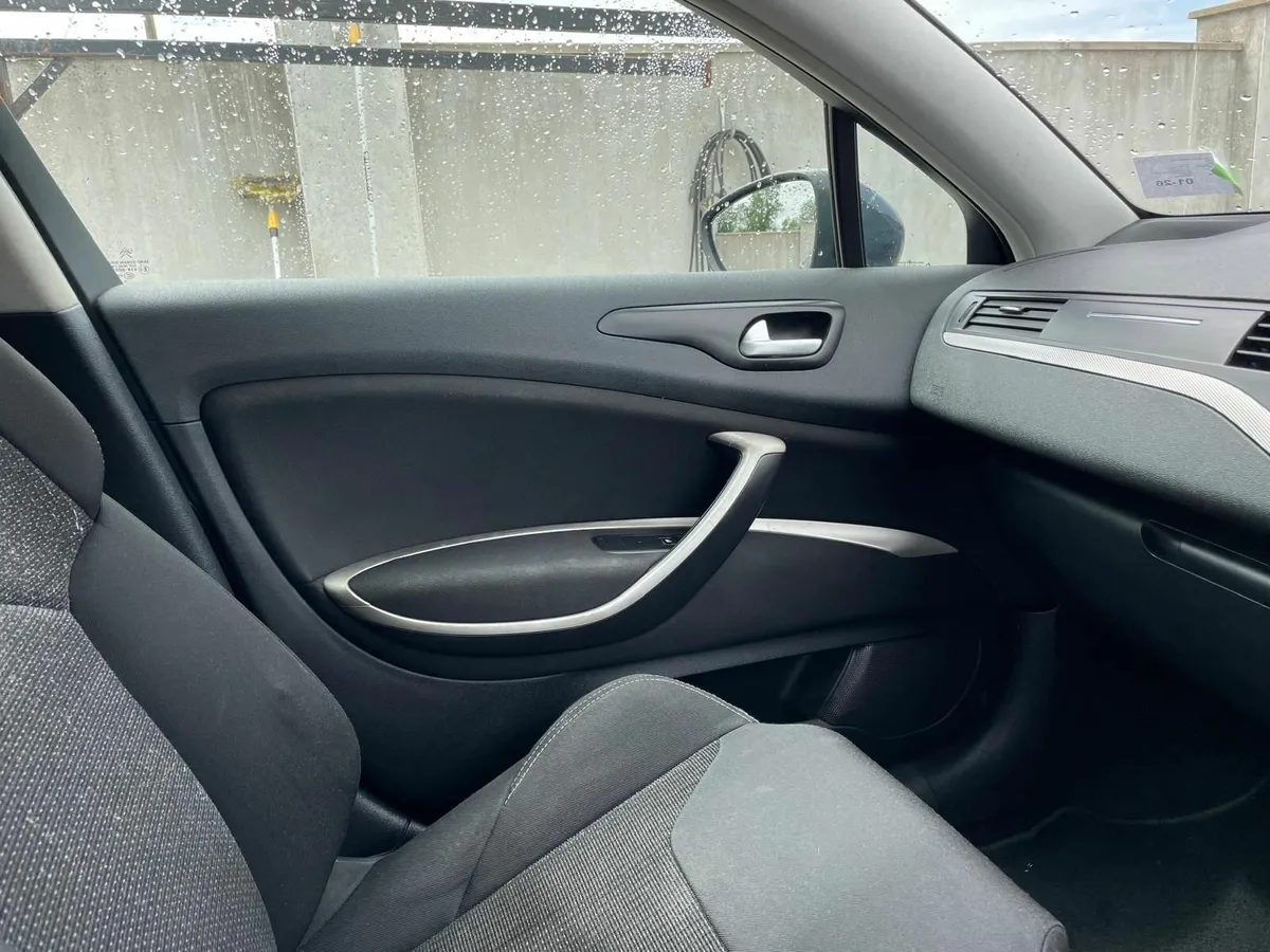 Citroen C5 2011 - Image 1