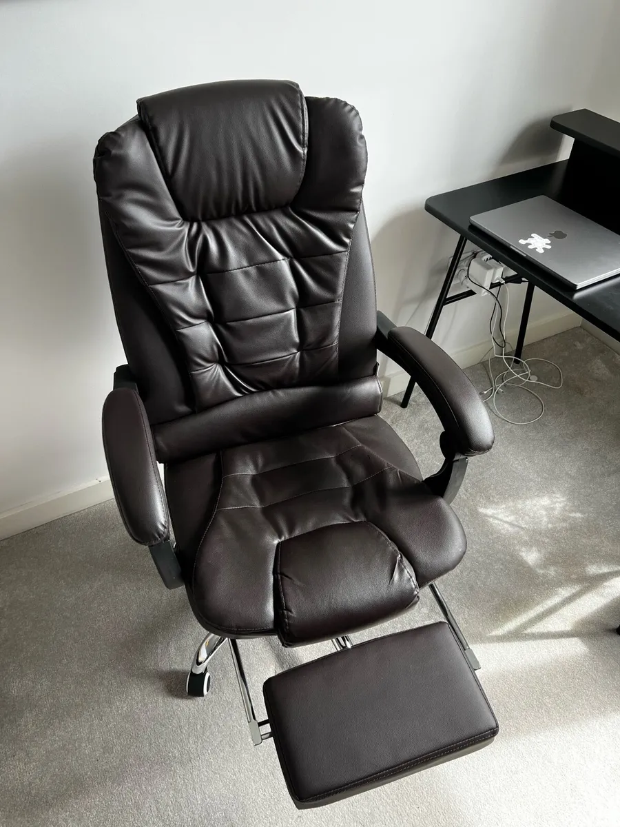 PU Leather Executive Office Chair GREAT Condition - Image 4