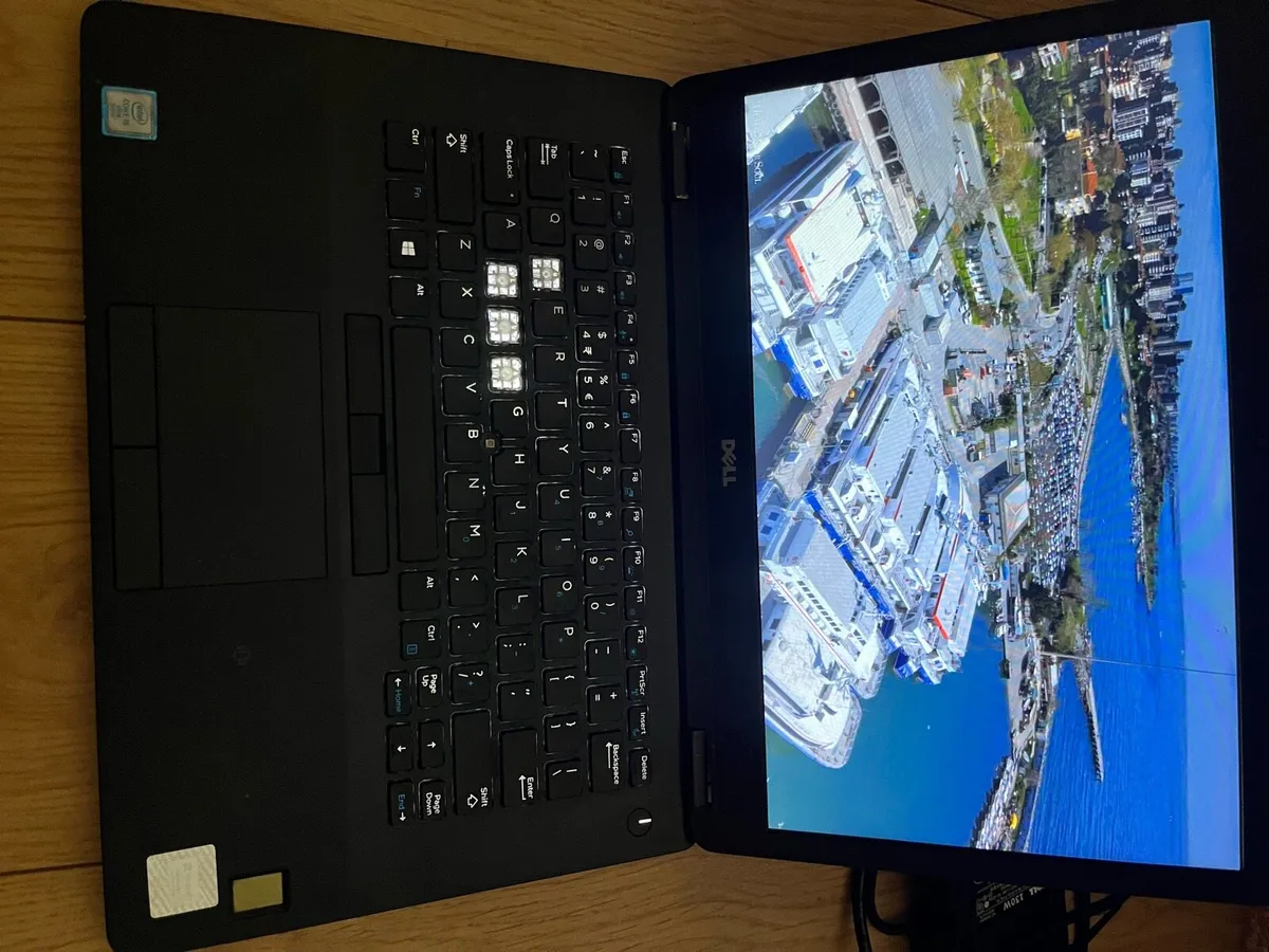 Dell i5 laptop - Image 1