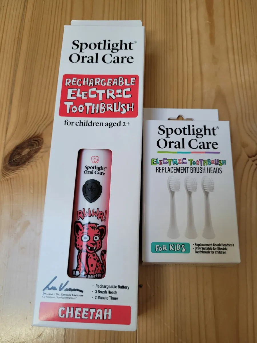 Spotlight Kids Toothbrush - Image 1