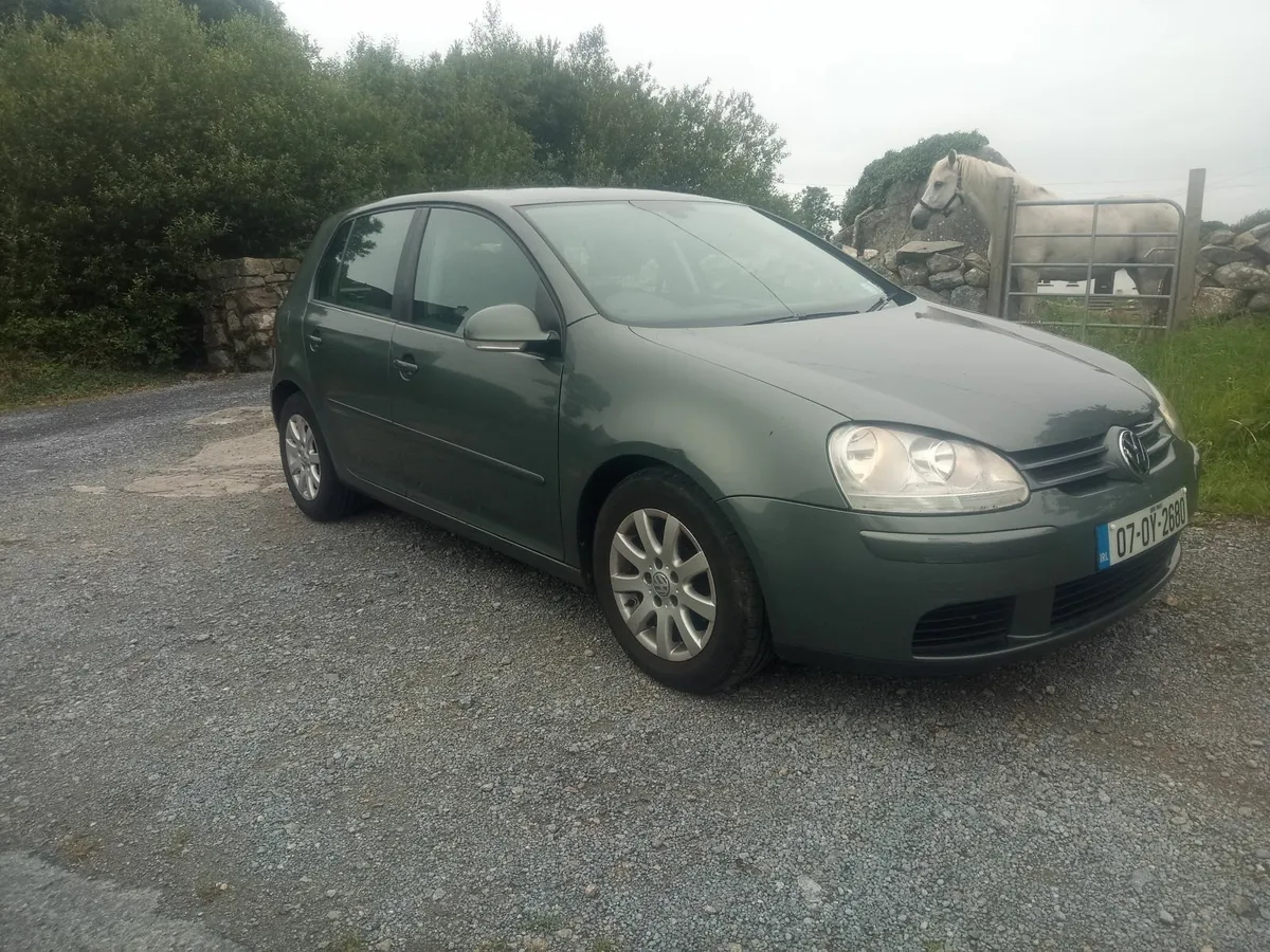 Automatic Volkswagen Golf 2007 - Image 3