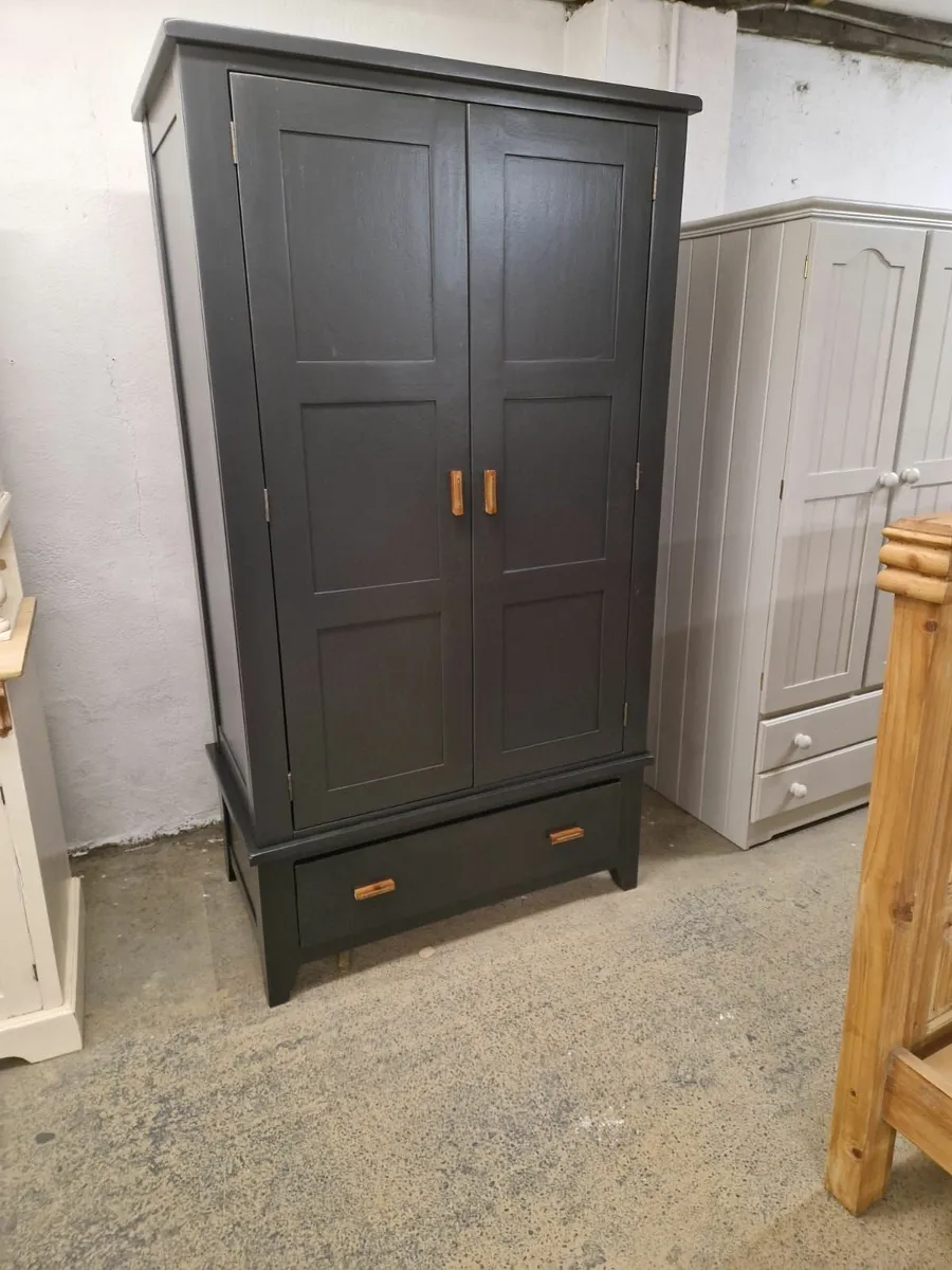 Pine wardrobe, f and b black - Image 1