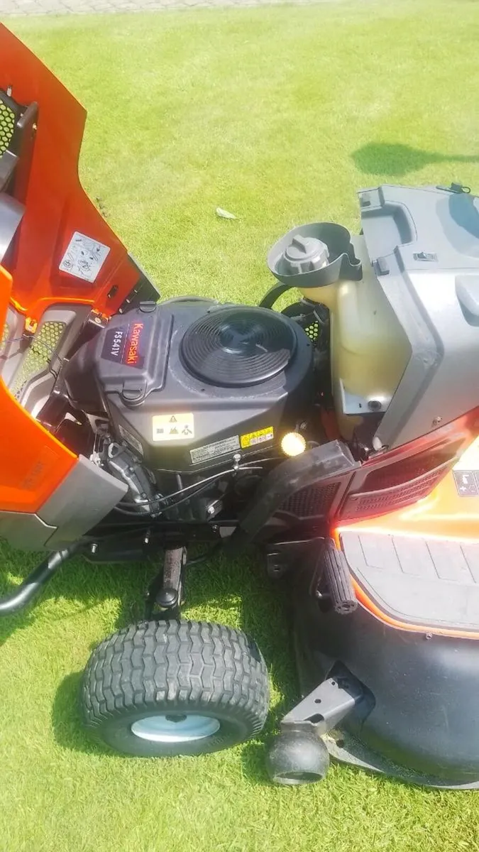 Husqvarna hydrostatic mower - Image 2