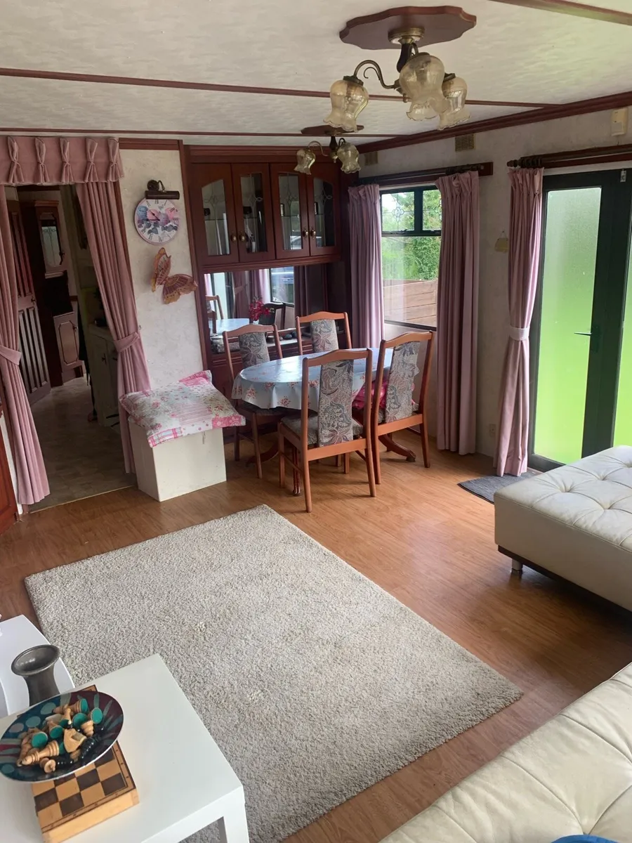 Mobile Home - Image 3