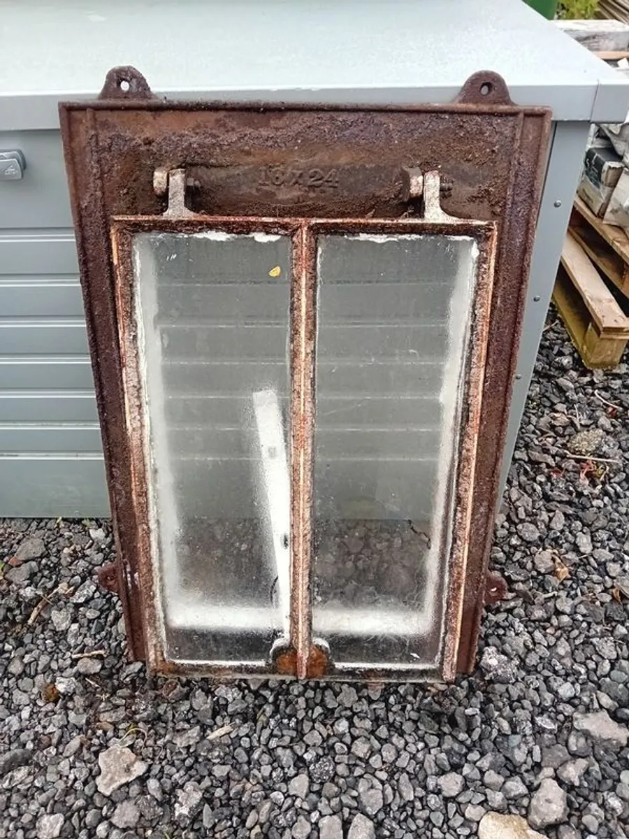 Roof Light - Image 4