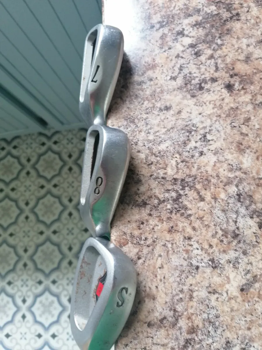 Golf Irons - Image 2