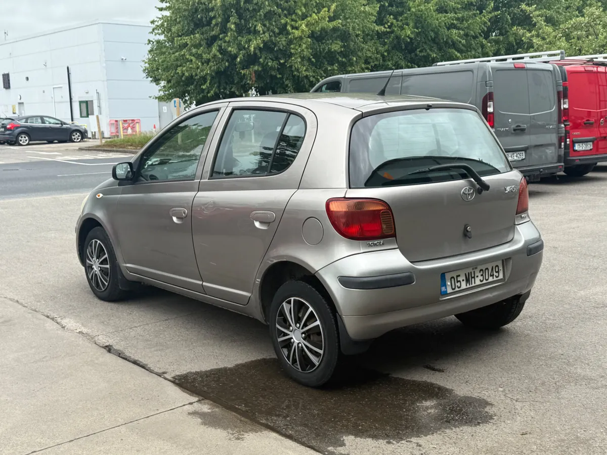 Toyota Yaris 2005 TRADE SALE ONLY - Image 3