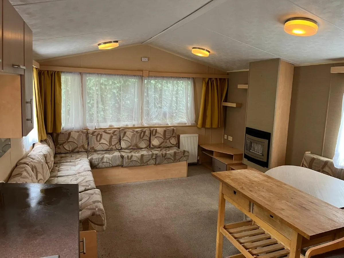 Mobile home 2-bed - Willerby Salsa 35/12/2 - Image 3