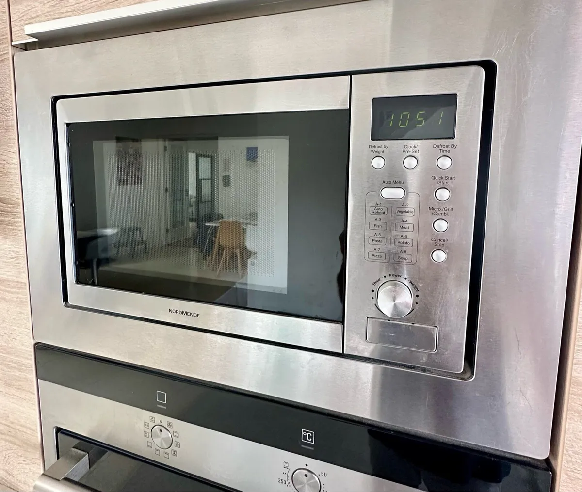 Microwave - Image 3