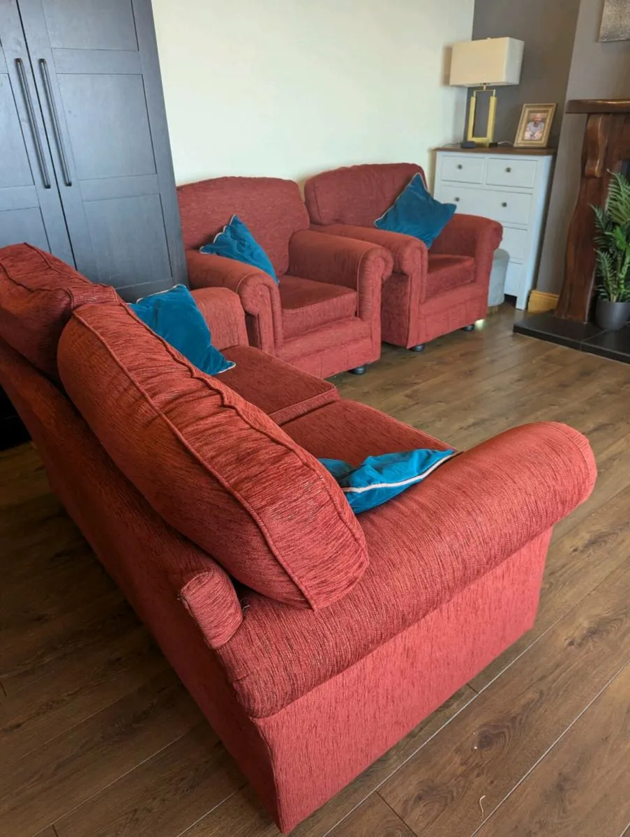 Free Sofa 3+1+1 - Image 1