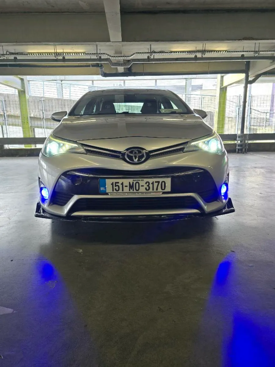Toyota Avensis 1.6D Business Edition - Image 2