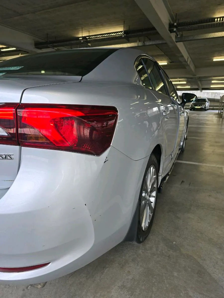 Toyota Avensis 1.6D Business Edition - Image 4