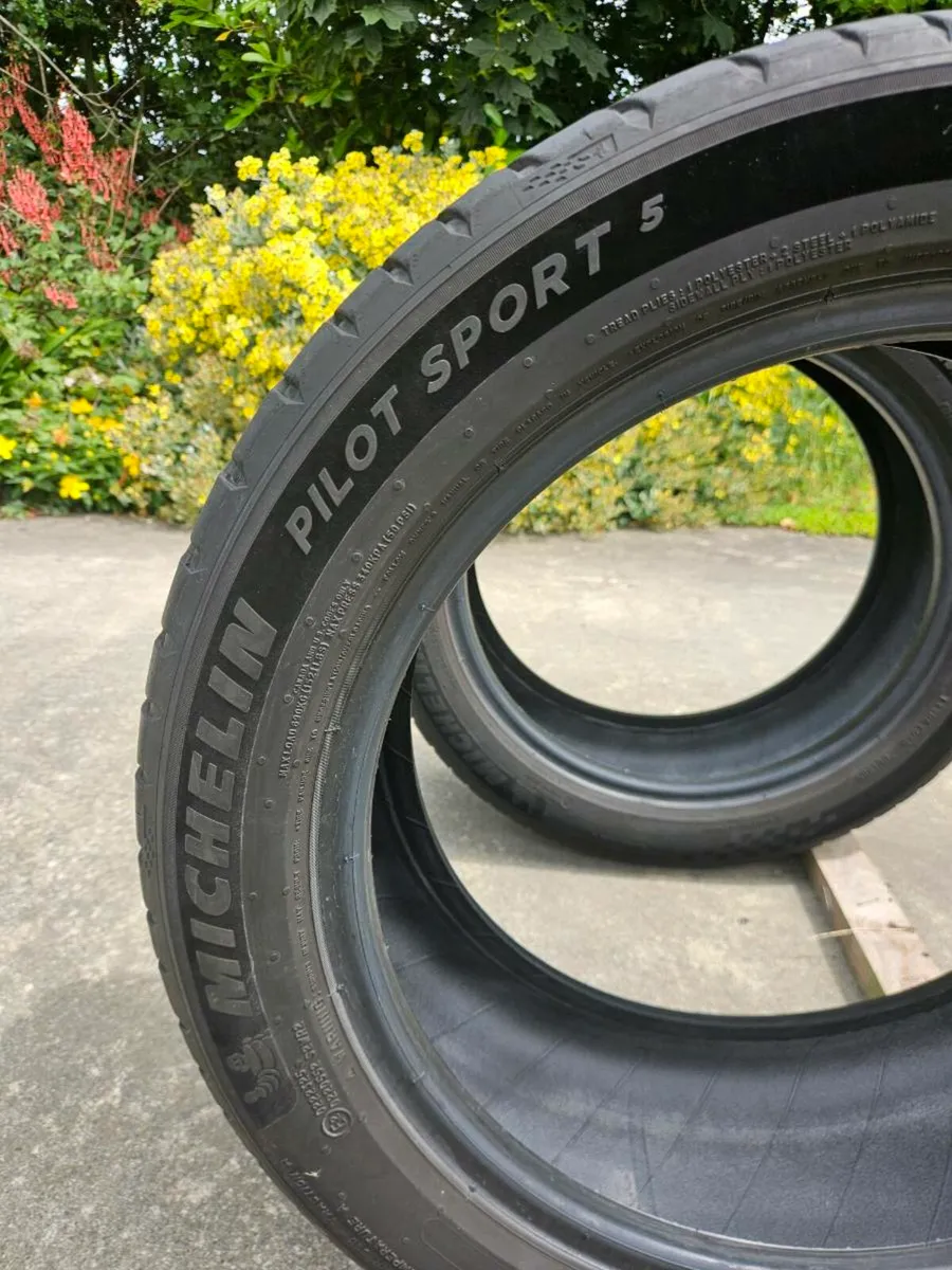 Tyres 215/50 R17 Part worn - Image 3