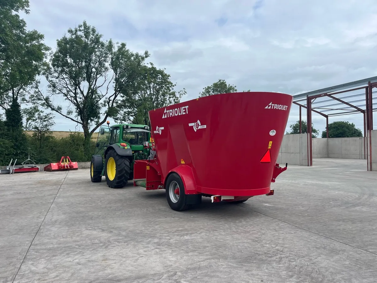 TRIOLIET 20 cube Diet feeder - Image 3
