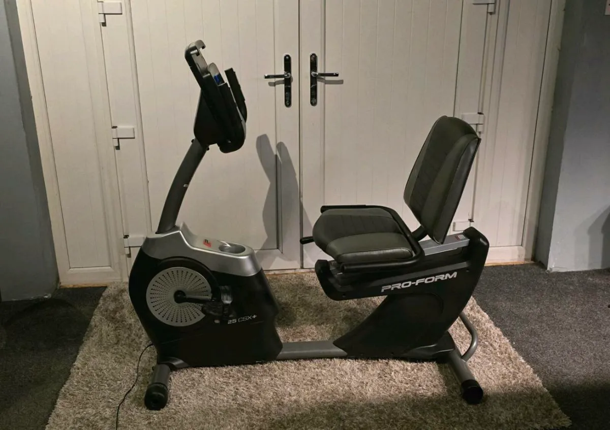 Proform 325 CSX+ Recumbent exercise bike - Image 1