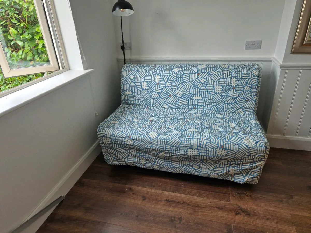 Folding couch bed - Image 1