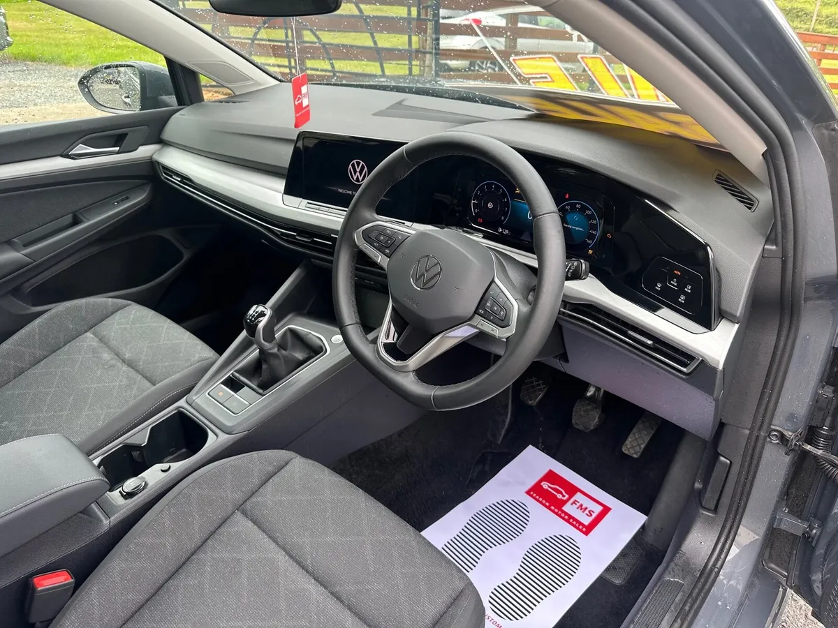 2024 Volkswagen Golf Damage Repairable - Image 2