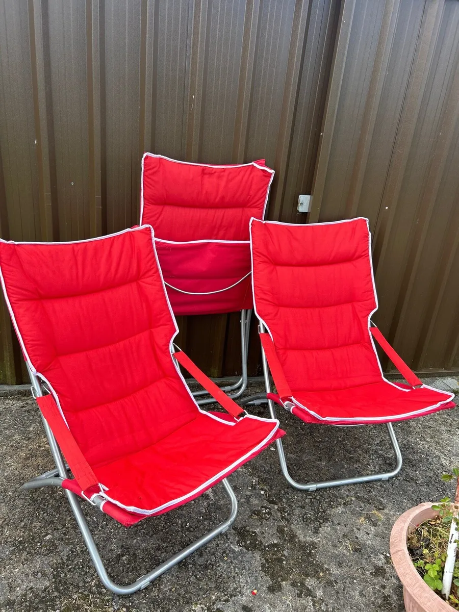 Camping Chairs x 3 - Image 1