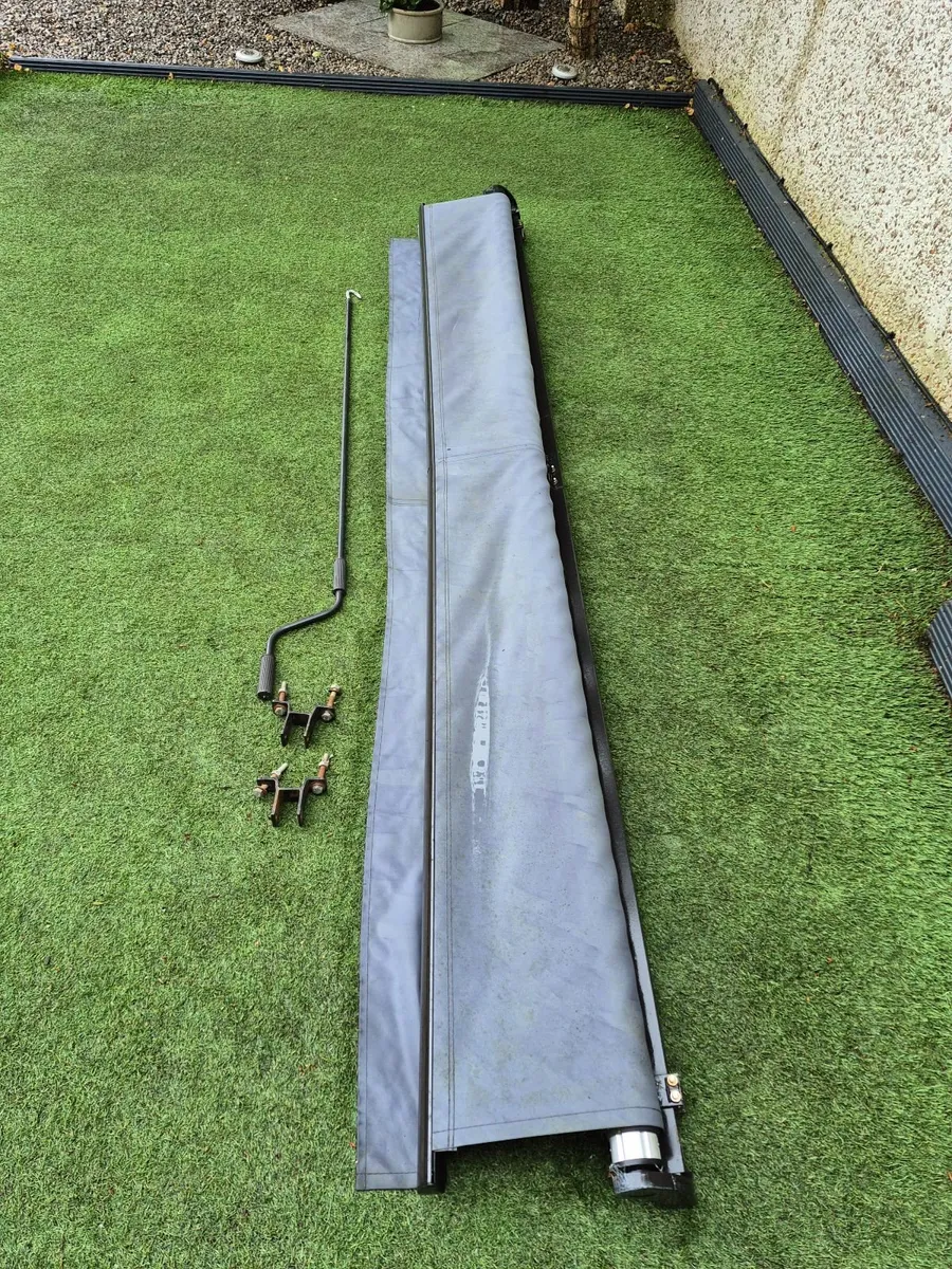 Awning - Image 1