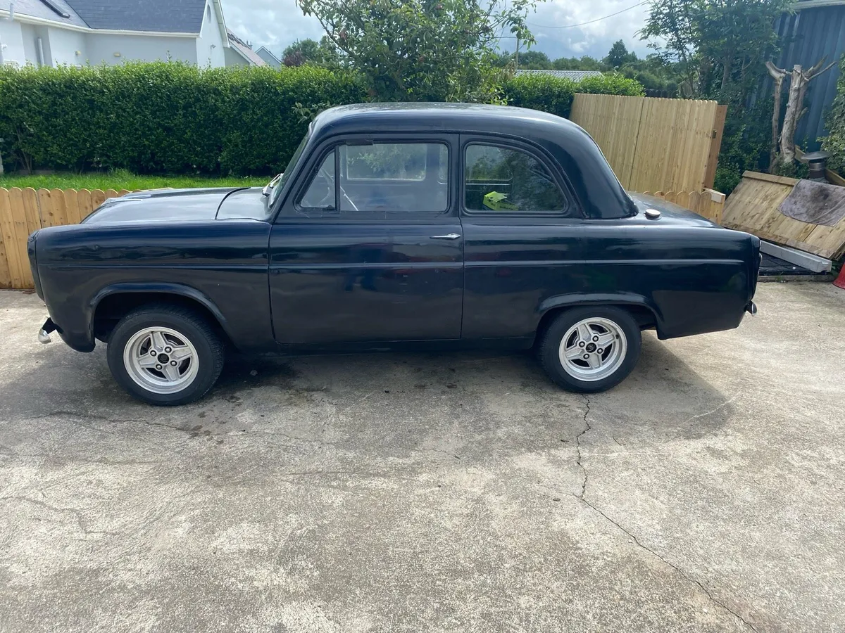Ford Pop 100e - Image 1