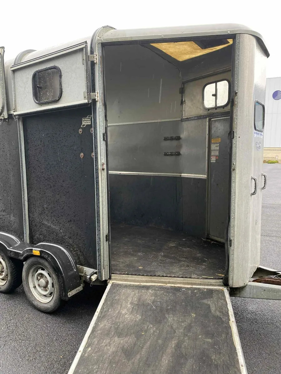 ifor Williams classic horse box 505 - Image 3