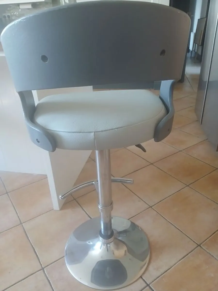 Kitchen High Stools - Image 3