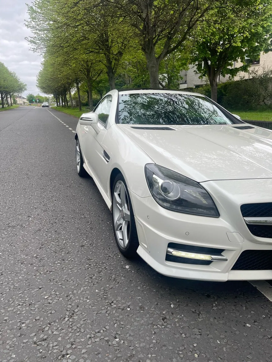 Mercedes 250 SLK - Image 2