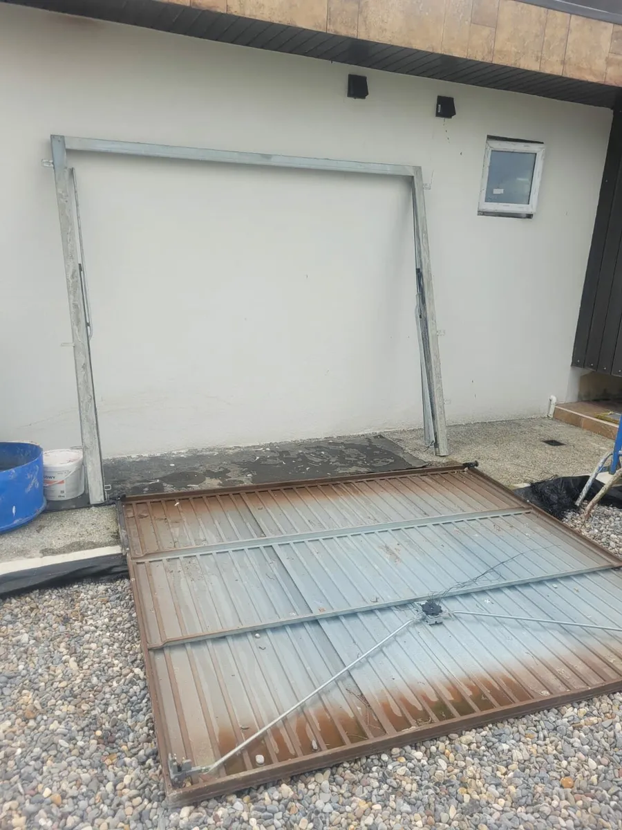 Garage gate - Image 2