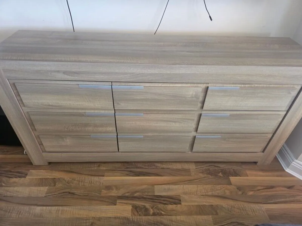 Sideboard - Image 2