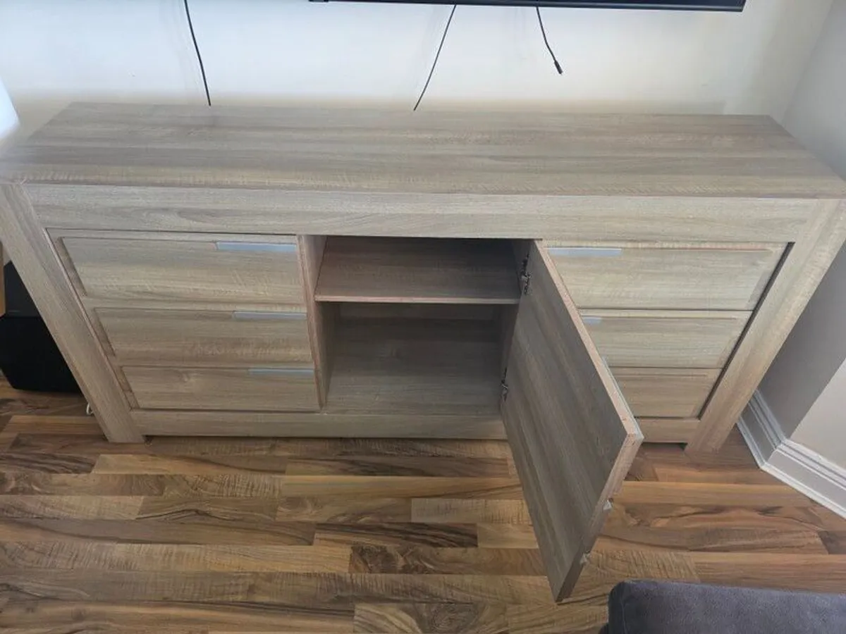 Sideboard - Image 3