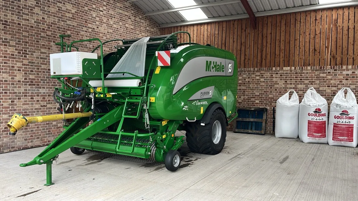 McHale Fusion 4 Plus - Image 1