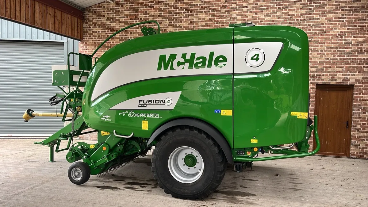 McHale Fusion 4 Plus - Image 2