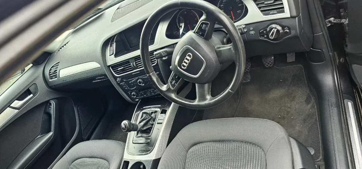 Audi a4 2010 - Image 4
