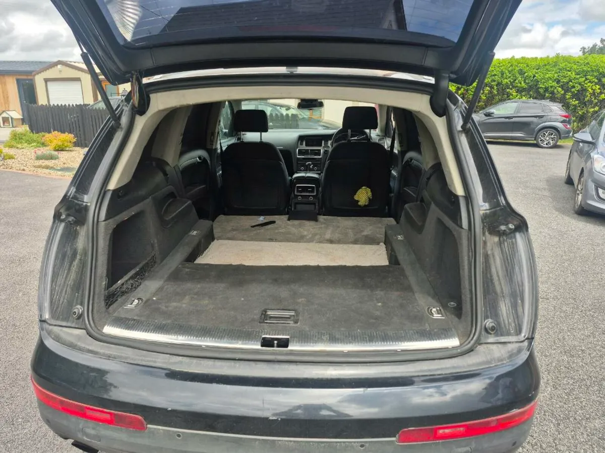 Audi q7 - Image 1