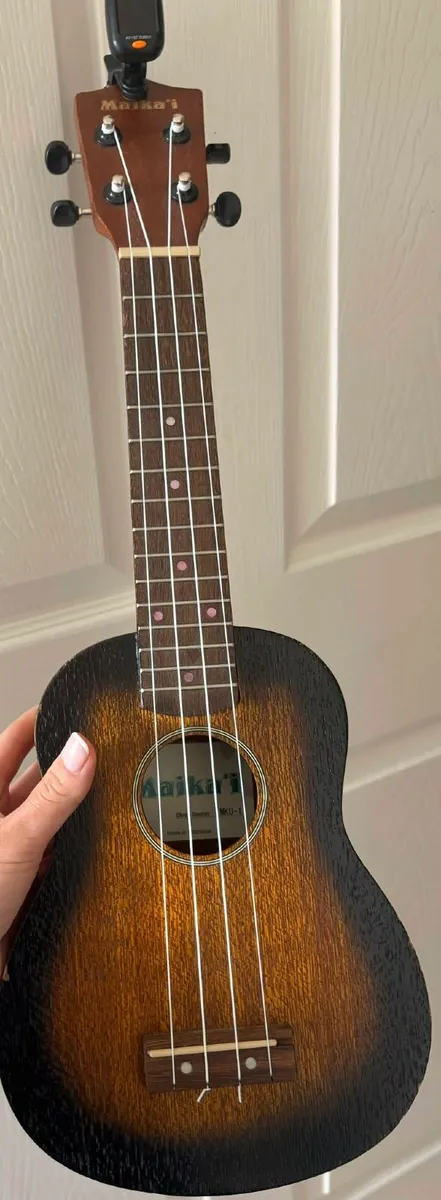 Ukelele - Image 1