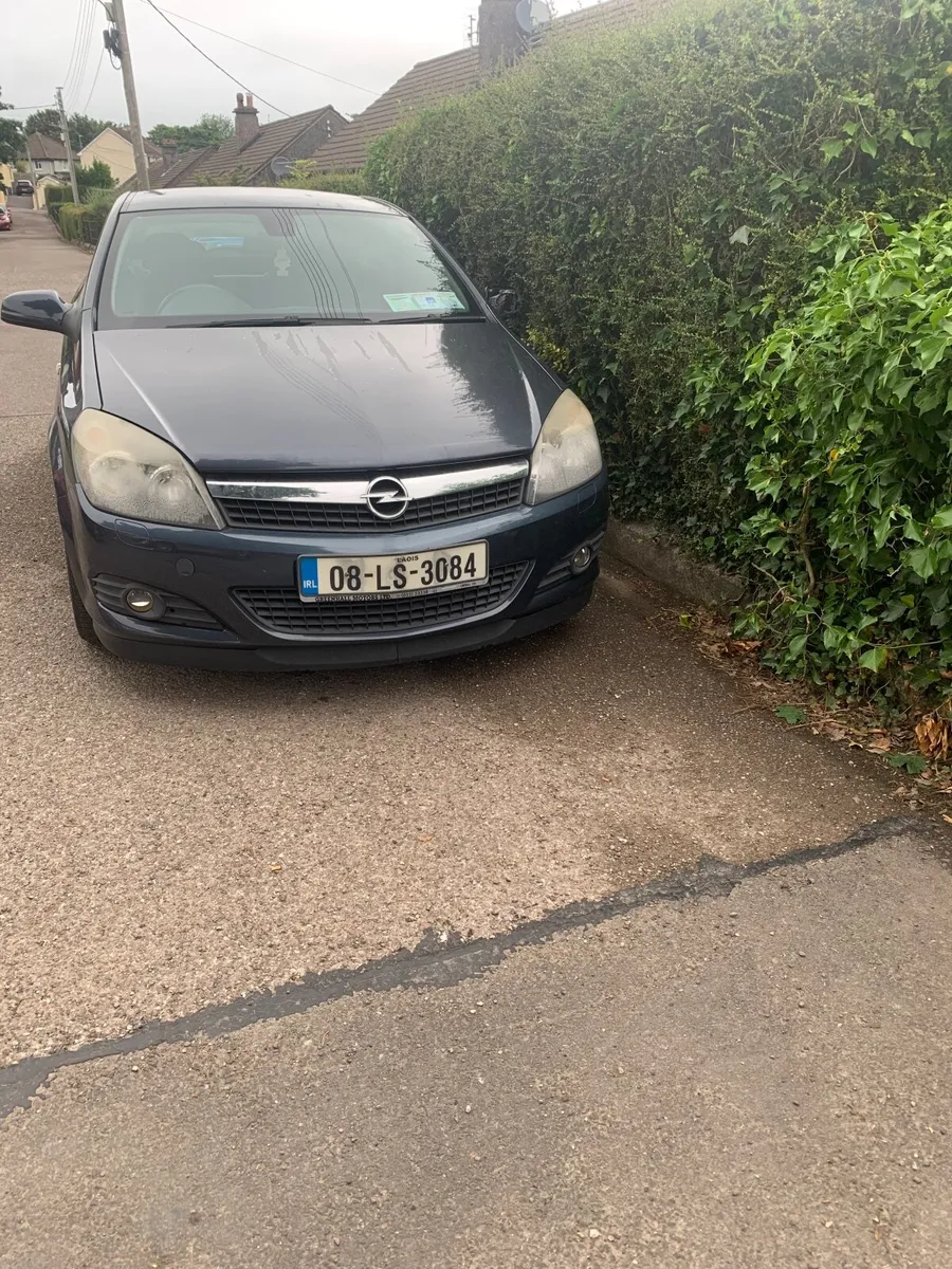 Opel Astra 2008 - Image 3