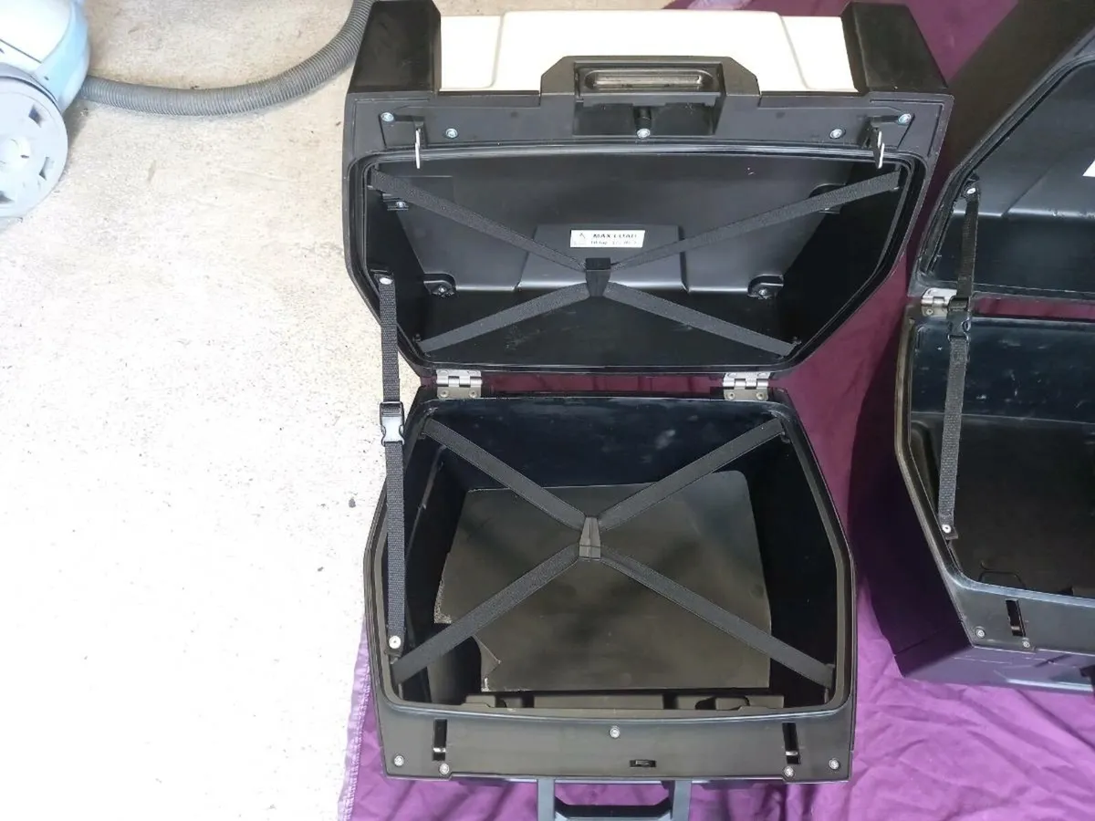 Triumph luggage and kappa luggage boxes - Image 3