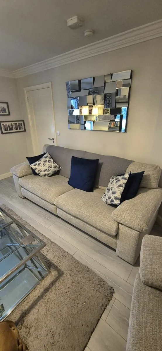 4 seater+1+1 seater grey sofa - Image 2