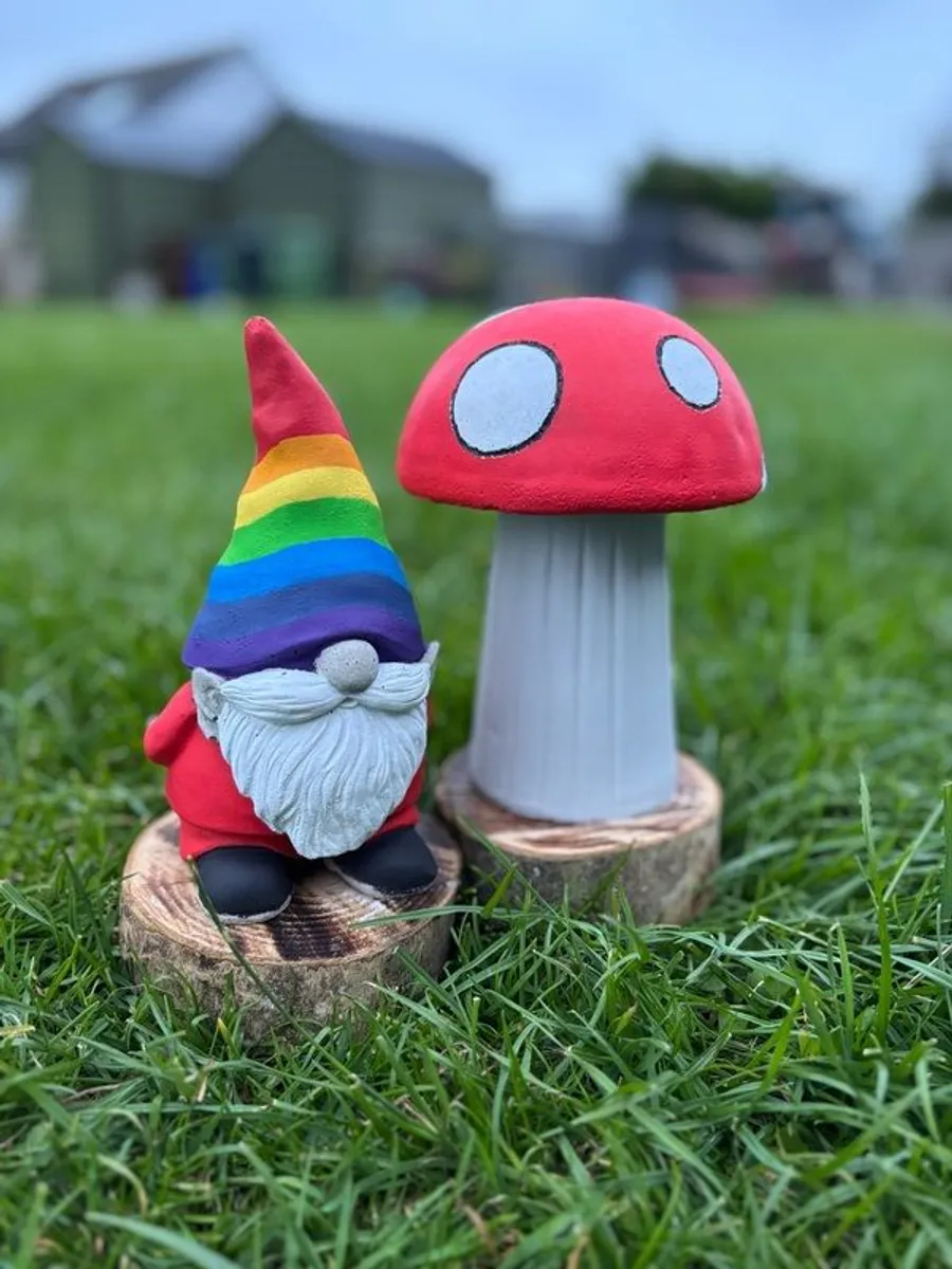 Garden Ornaments - Image 1