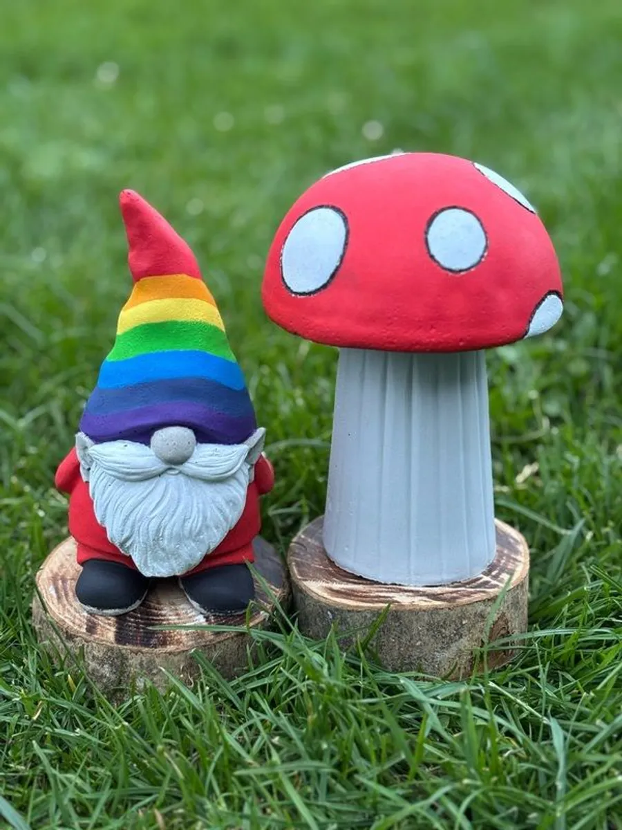 Garden Ornaments - Image 4