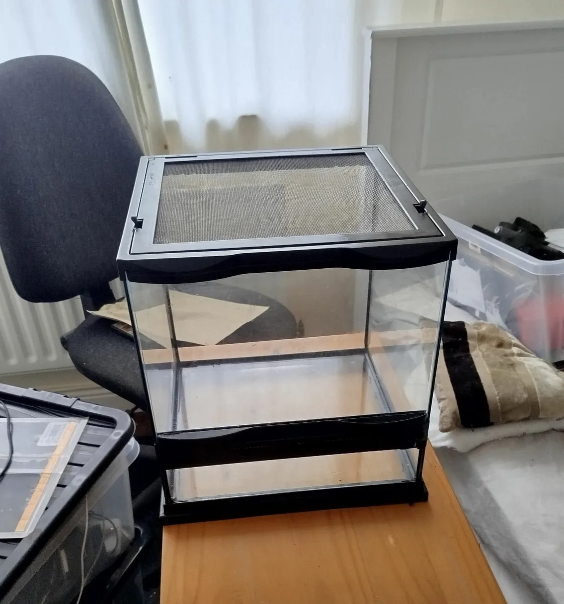 Reptile Tank Terrarium - Image 1