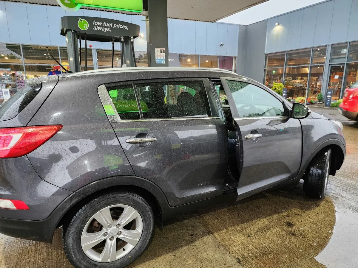 Kia Sportage - Image 2