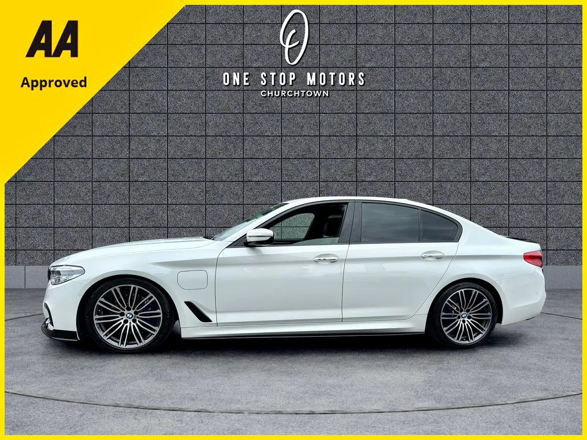 182 BMW 530E G30 MSPORT 26,000KMS *HUGE SPEC* - Image 2