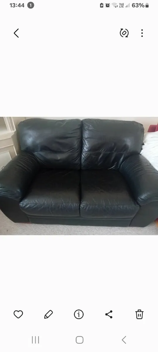 2 seater and 1 seater leather couch - Image 2